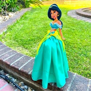 Disney Princess Jasmine Centerpiece